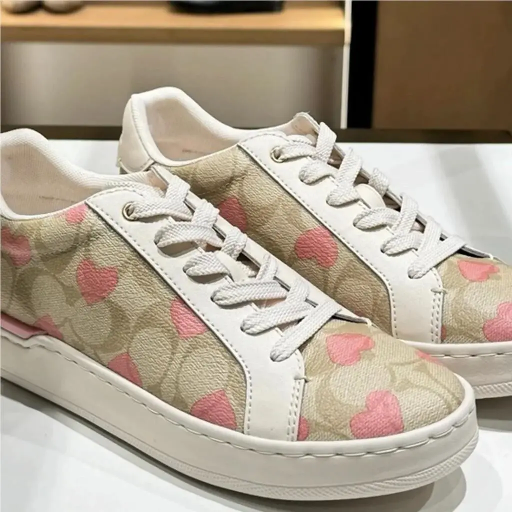 Coach shoes - Clip Low Top Sneaker - Clip Low Top Sneaker - HEARTS - Multicoloured 6