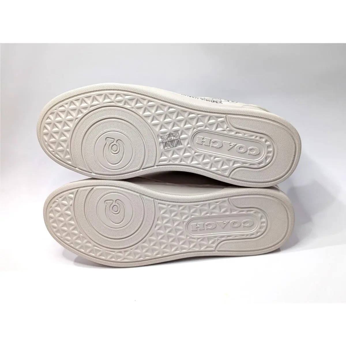 Coach shoes - Coach High Line Heart Sneaker - CBR66 - Chalk/Multi 7