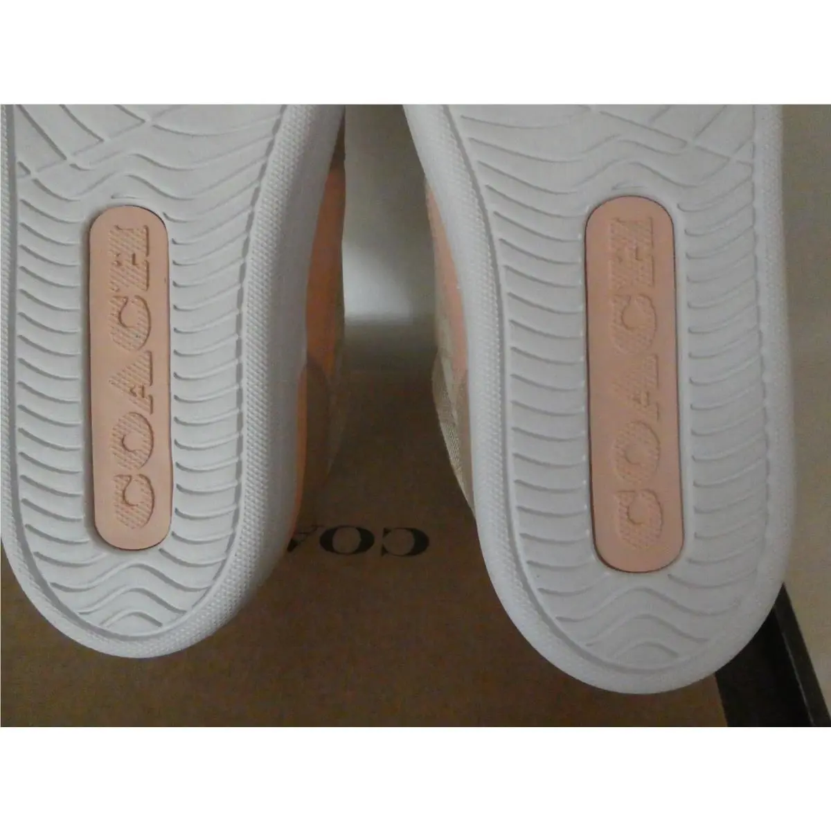 Coach shoes - Coach Clip Signature Court Low Top - Pink 28