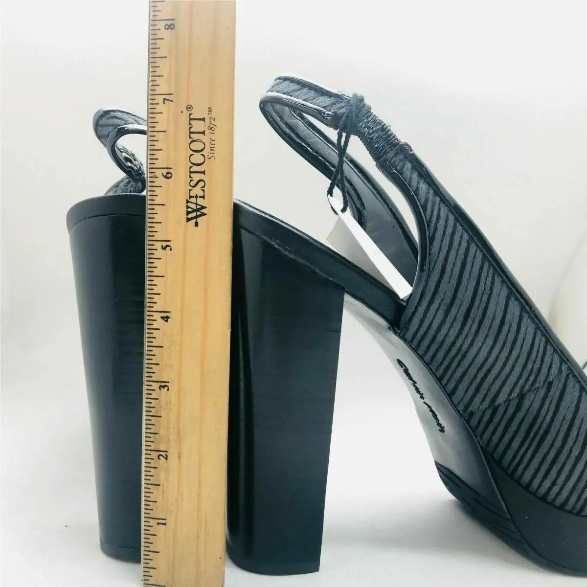 Calvin Klein shoes - Black (UPC: 663360307549) 1