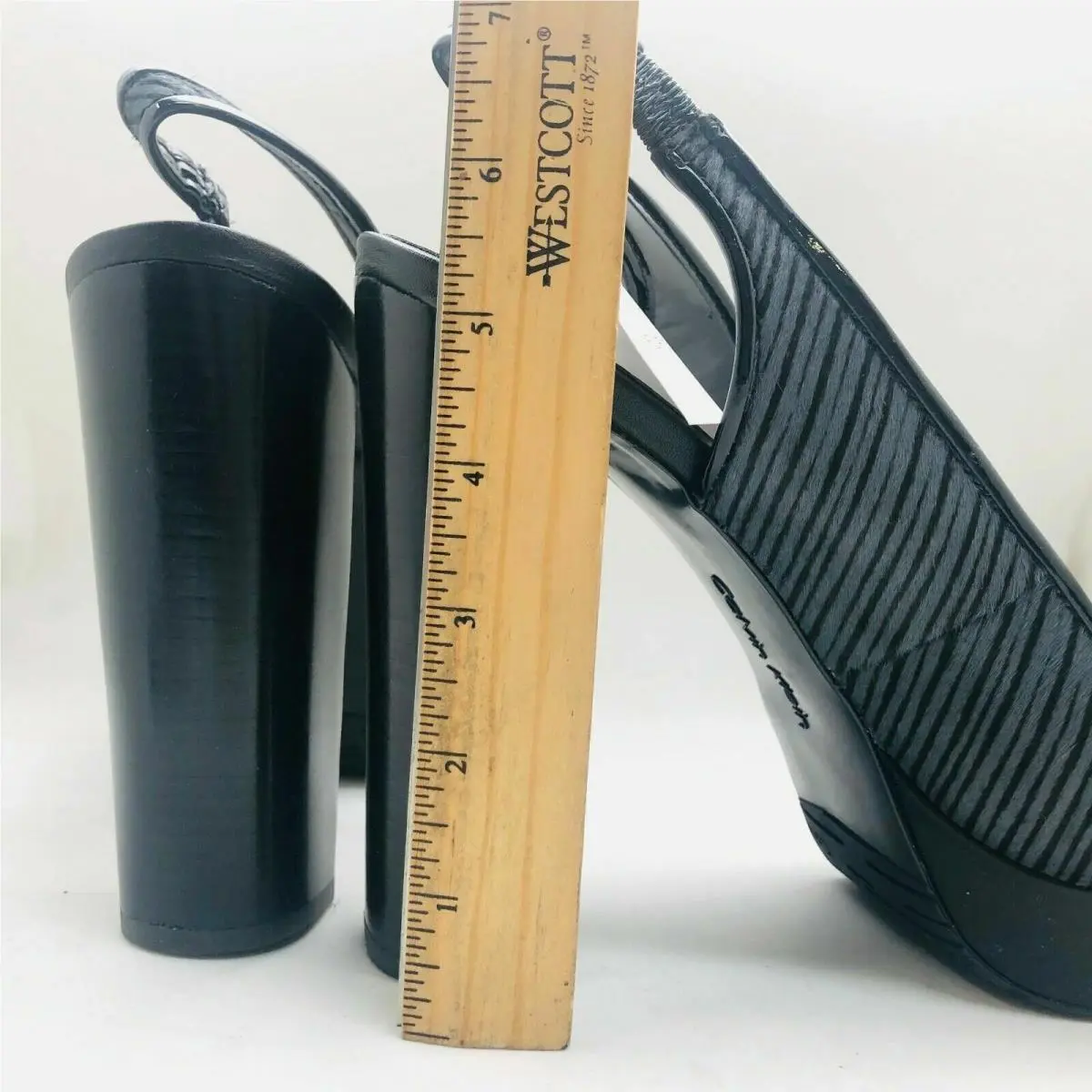 Calvin Klein shoes - Black (UPC: 663360307549) 2