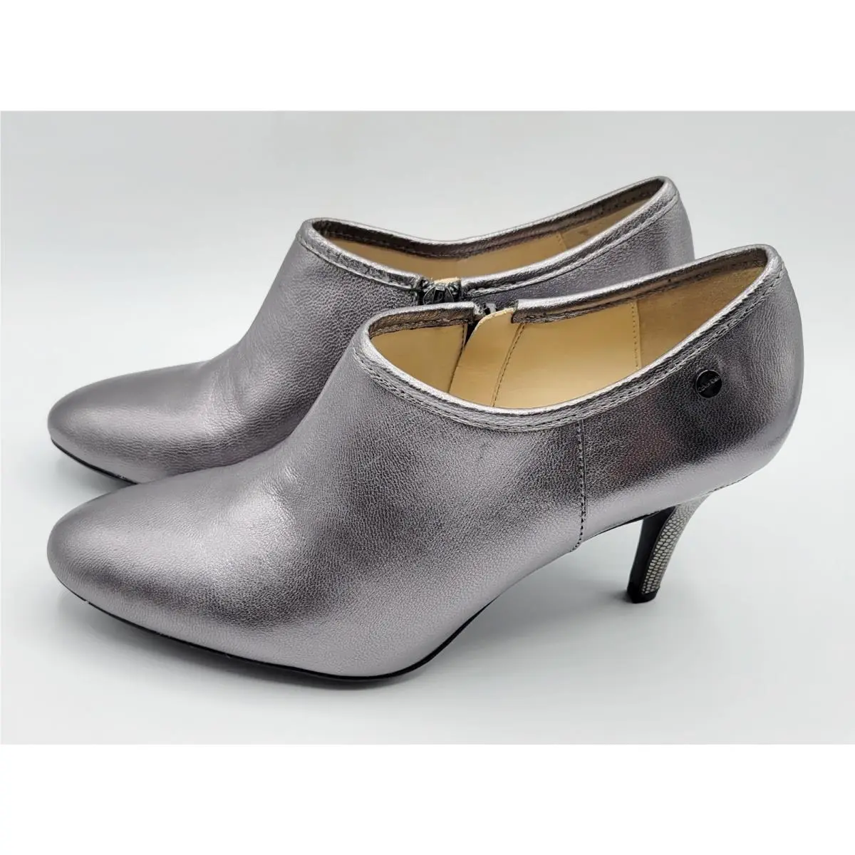 Calvin Klein Jenny Metallic Leather Zip Ankle Boots Heels Shoes Size 7M