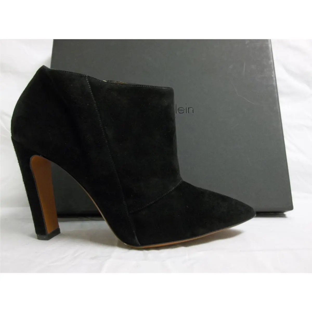 Calvin Klein shoes - Black (UPC: 887874224318) 2