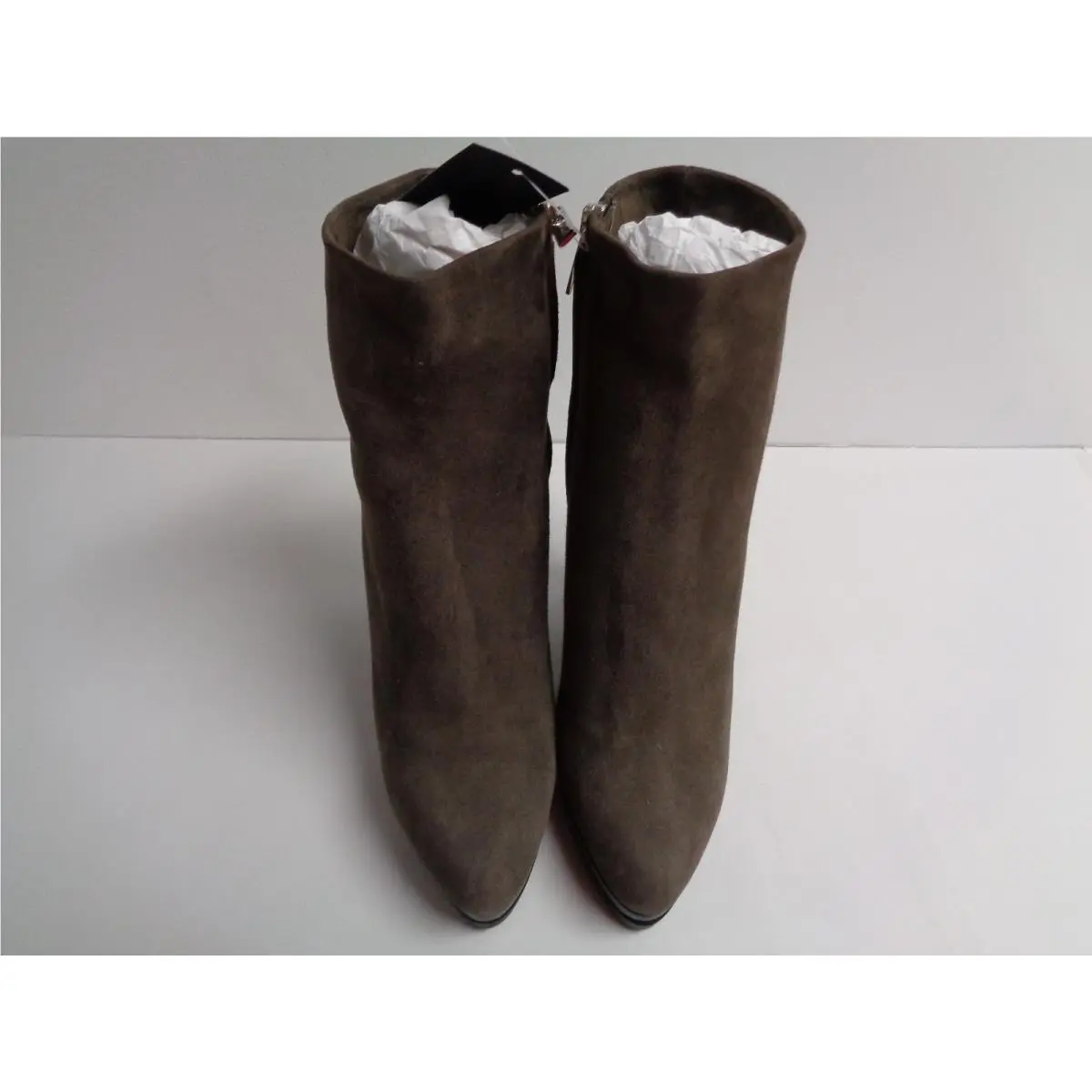 Calvin Klein shoes - Brown (UPC: 787936711803) 7
