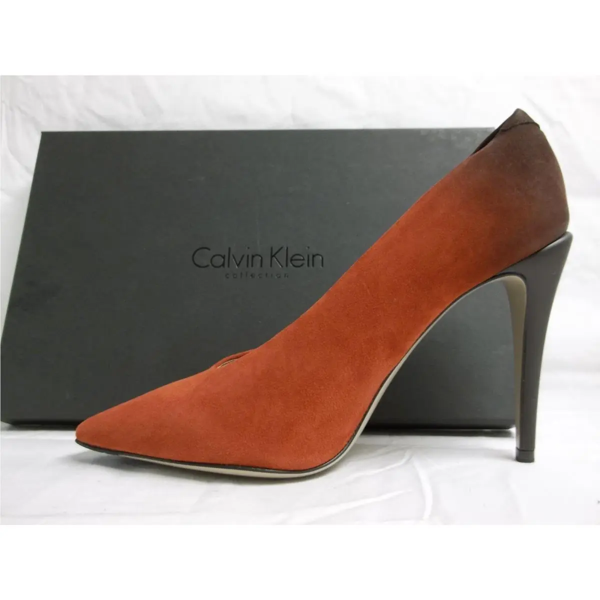 Calvin Klein shoes - Saffron, Black (UPC: 663360277538) 1