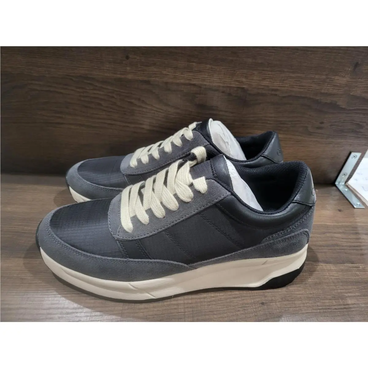 Calvin Klein shoes - Gray (UPC: 195972353497) 5