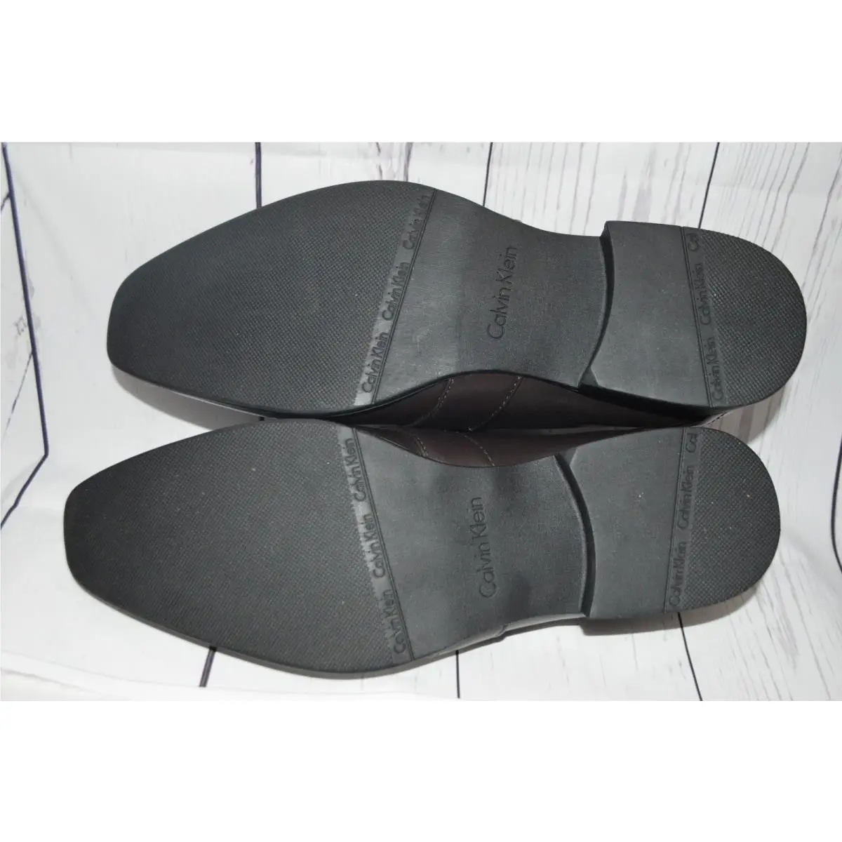 Calvin Klein shoes - Brown (UPC: 787935925775) 3