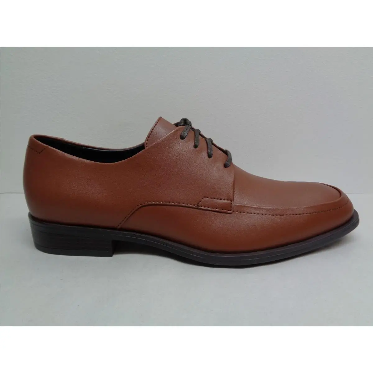 Calvin Klein shoes - Brown (UPC: 190233728793) 0