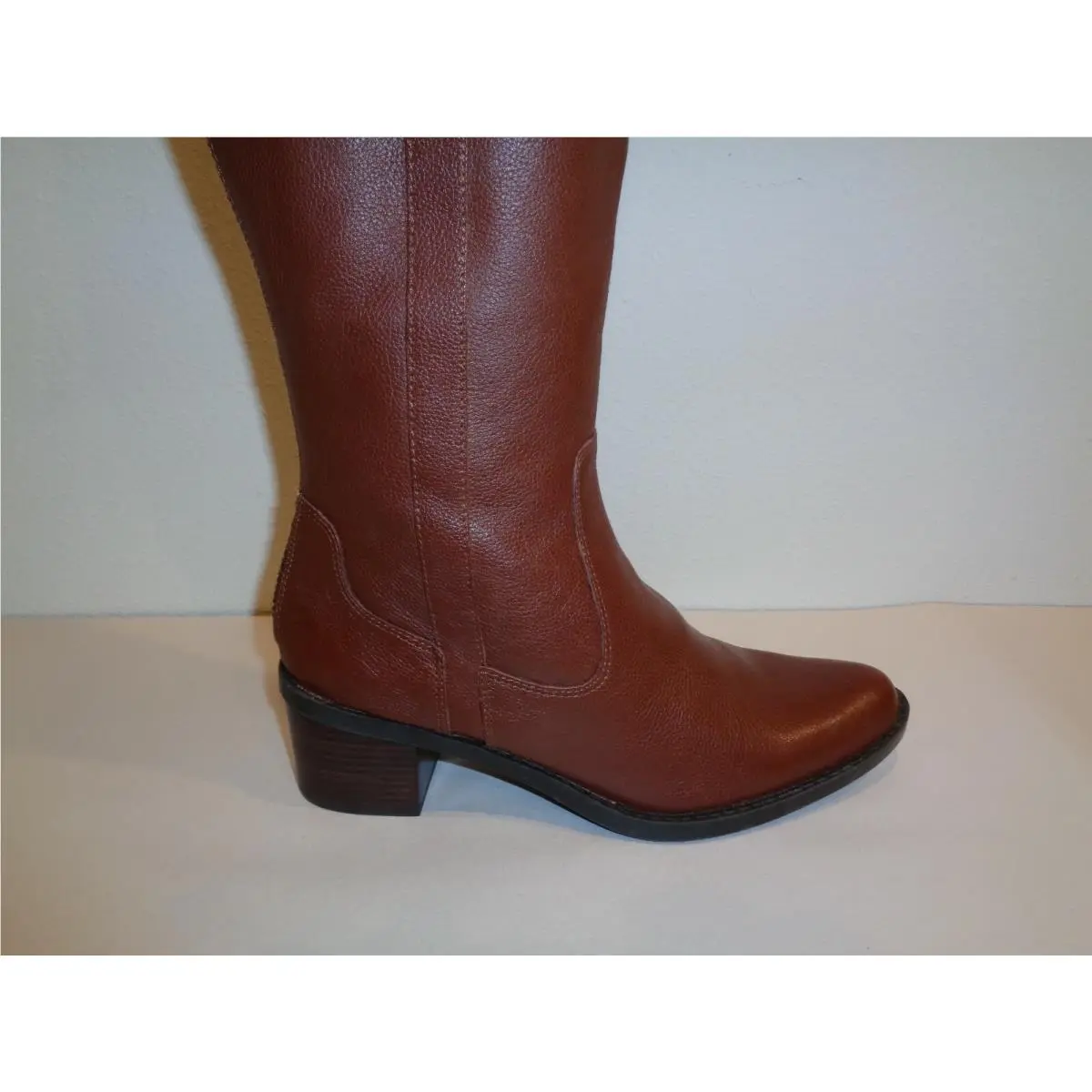 Calvin Klein shoes - Brown (UPC: 663360349143) 0