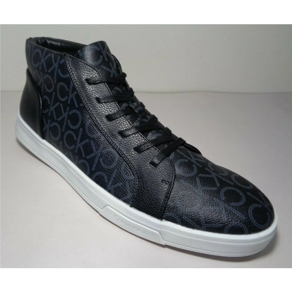 Calvin Klein shoes - Black (UPC: 194060263311) 1