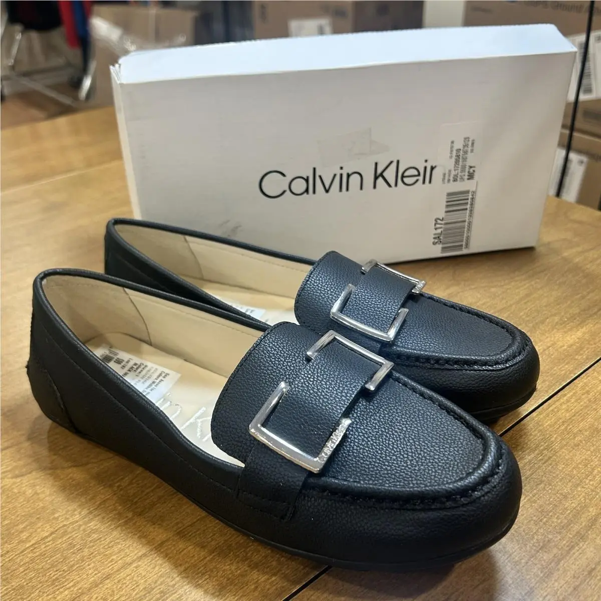 Calvin Klein KCLYDIA2 Shoes Womens Size 7.5W Black Loafer Flats Buckle