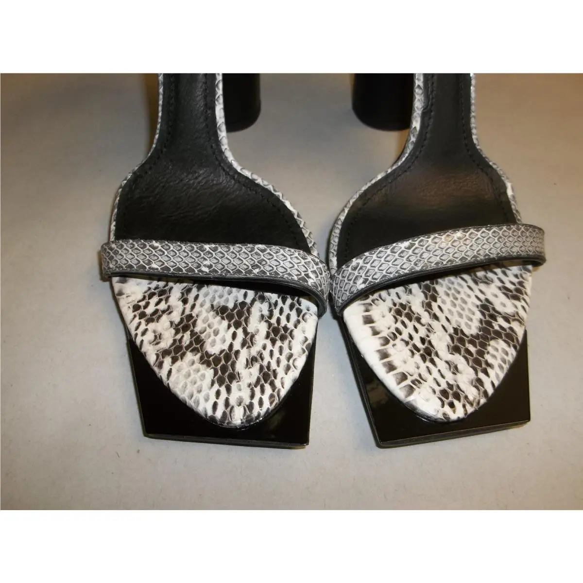 Calvin Klein shoes - White (UPC: 887874548773) 8