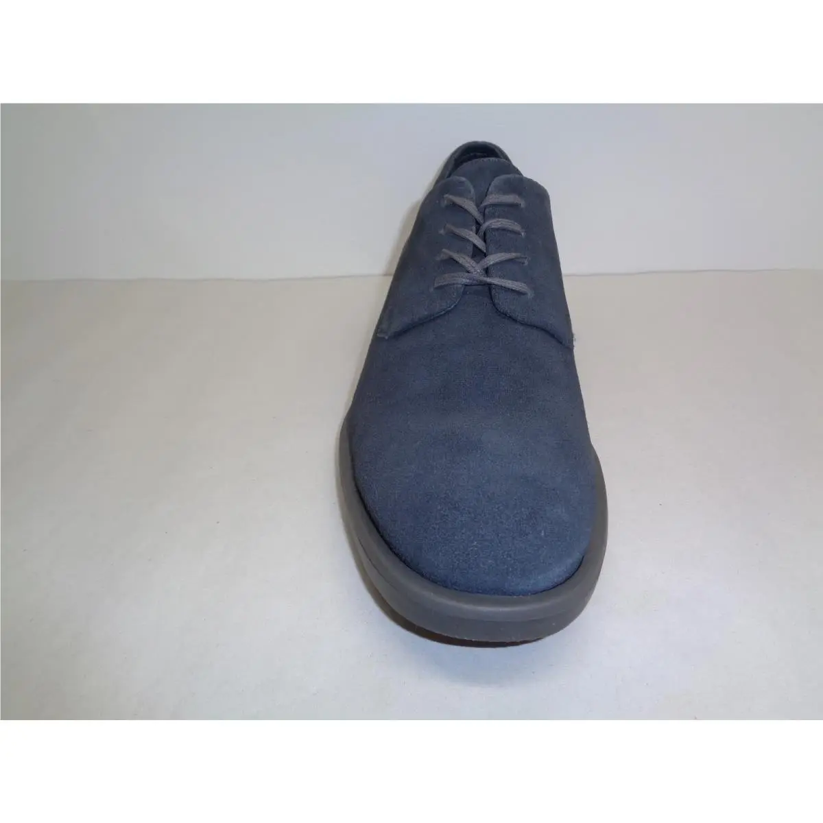 Calvin Klein shoes - Gray (UPC: 190919525784) 1