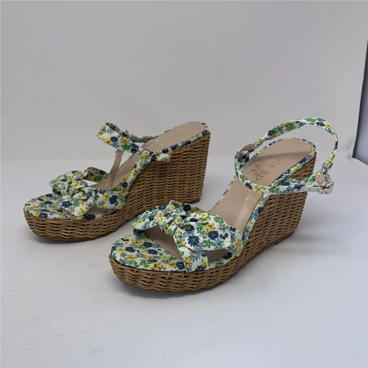 Kate Spade shoes - Kate Spade Patio K7131 - Patio - K7131 - Floral Medley Parch (UPC: 196021042393) 3