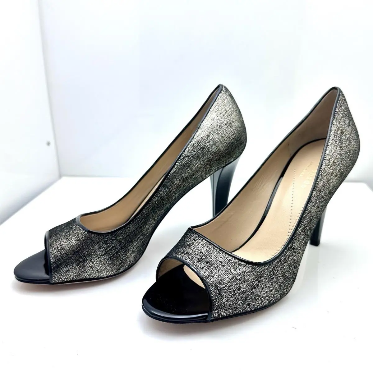 Kate Spade shoes - Gold 0