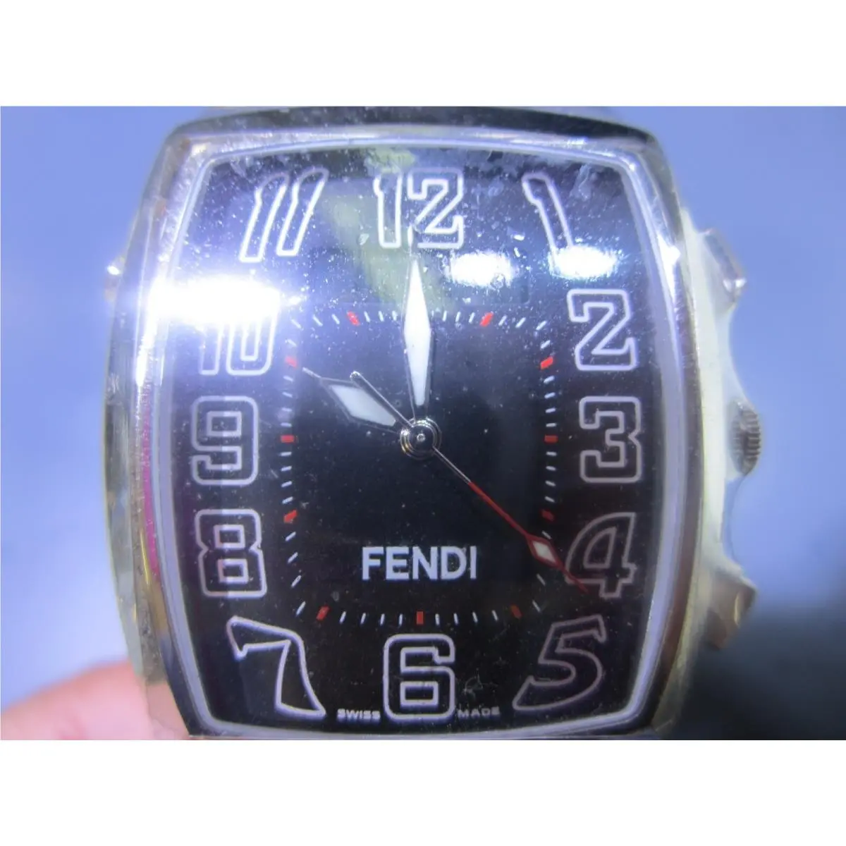 Men`s Watch Quartz Sapphire S/s Leather Swiss F721111 by Fendi