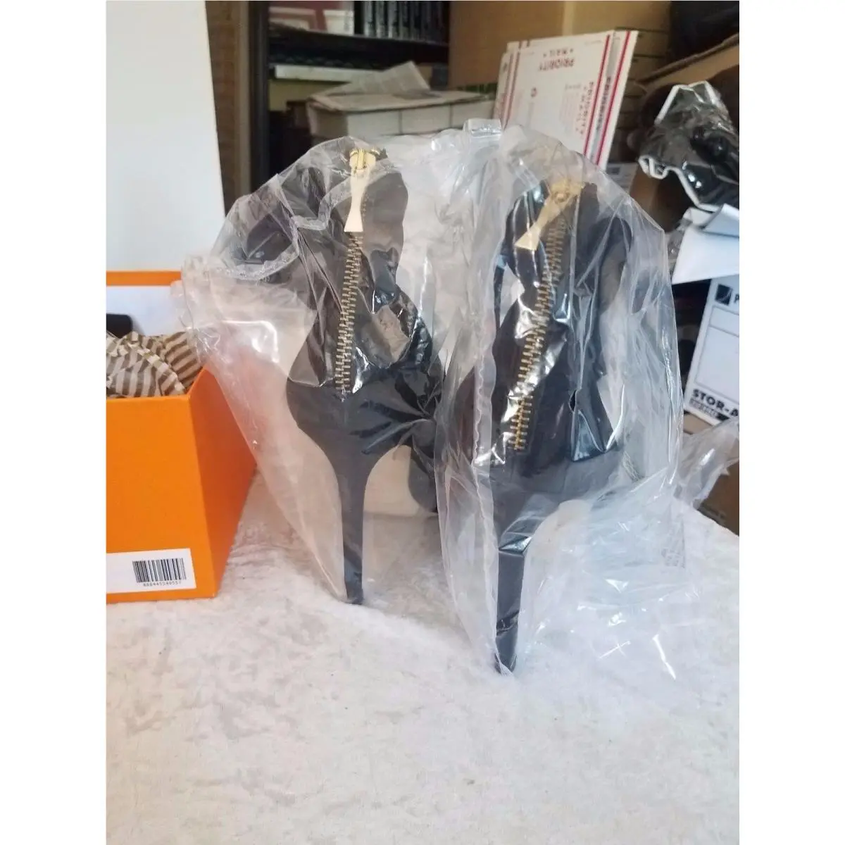 Kate Spade shoes - Black/Suede (UPC: 888445549557) 4