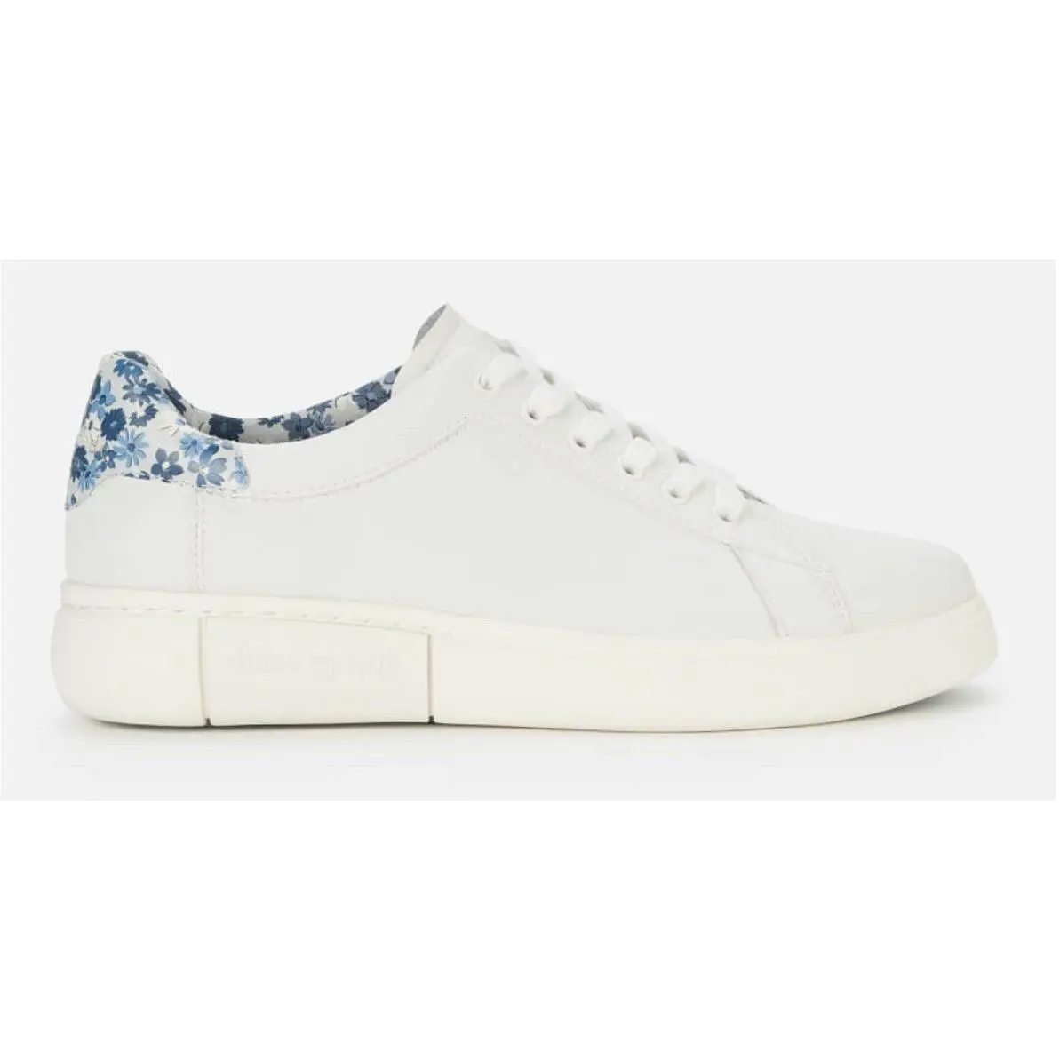 Kate Spade New York Lift Sneakers in Opticwht/flrl Med Blue 11M