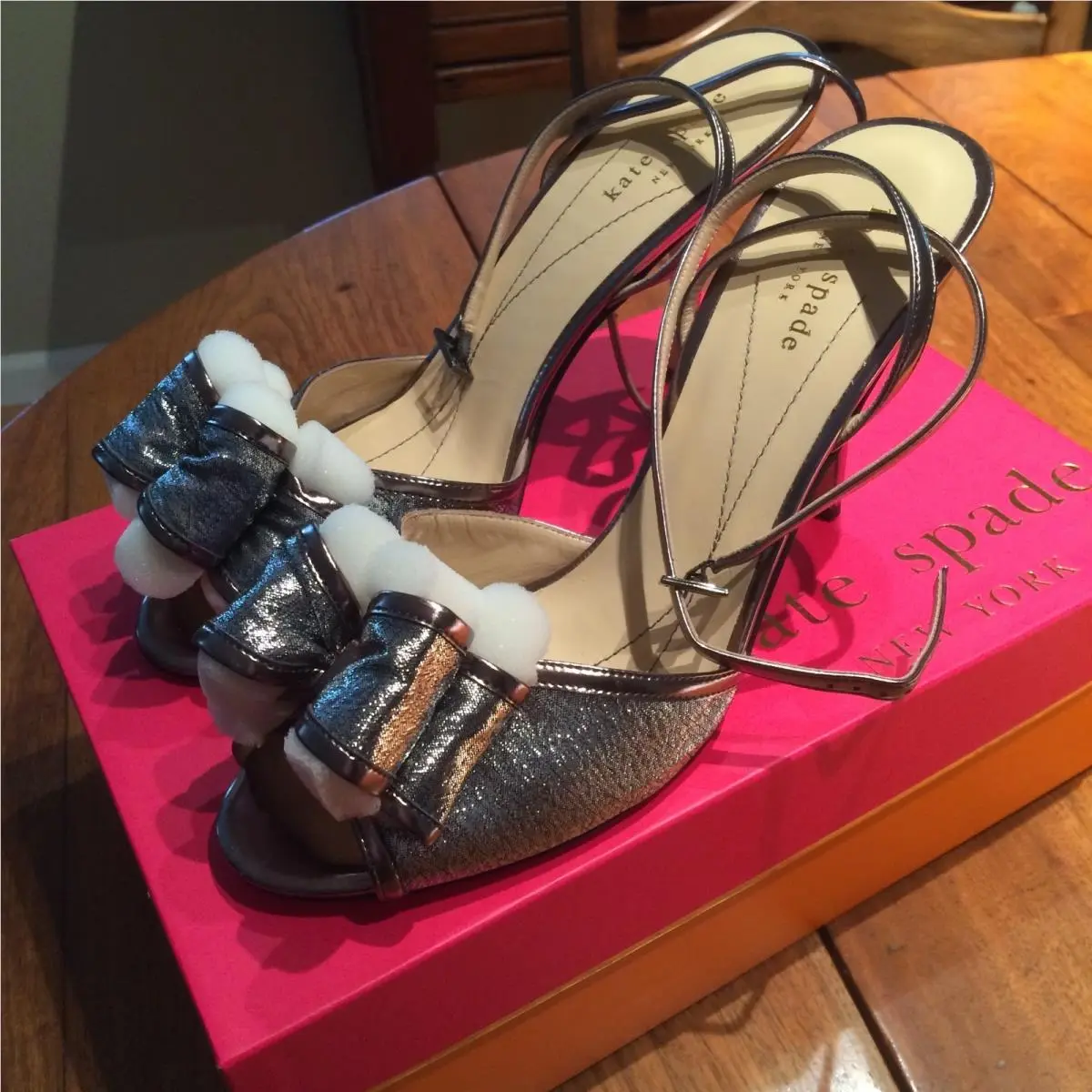 Kate Spade Chrome Pewter/lame Fabric Pump 9.5M