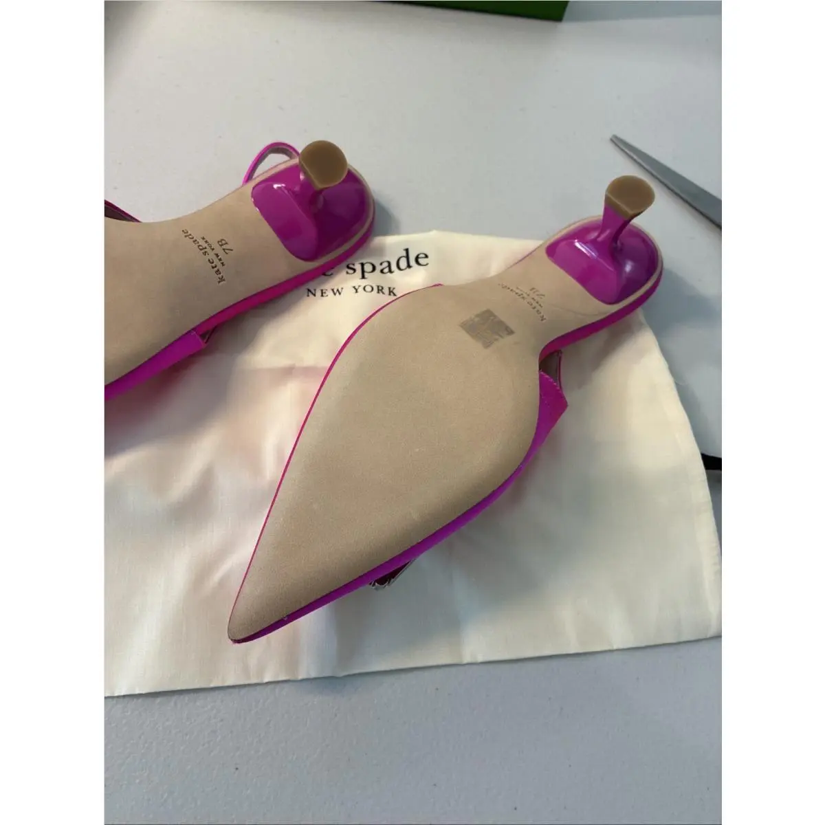 Kate Spade shoes - Fushia (UPC: 196021526411) 3