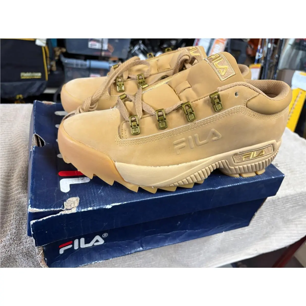 Fila shoes - FILA DISRUPTOR CLAY HIKER - DISRUPTOR CLAY HIKER - TAN 1