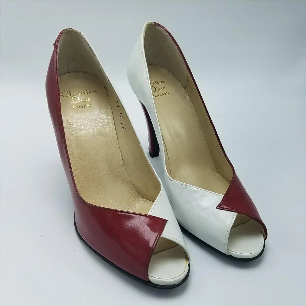 Vtg Dior Shoes Leather Classic Peep Toe Pumps Red / White Size 7.5 AA Narrow