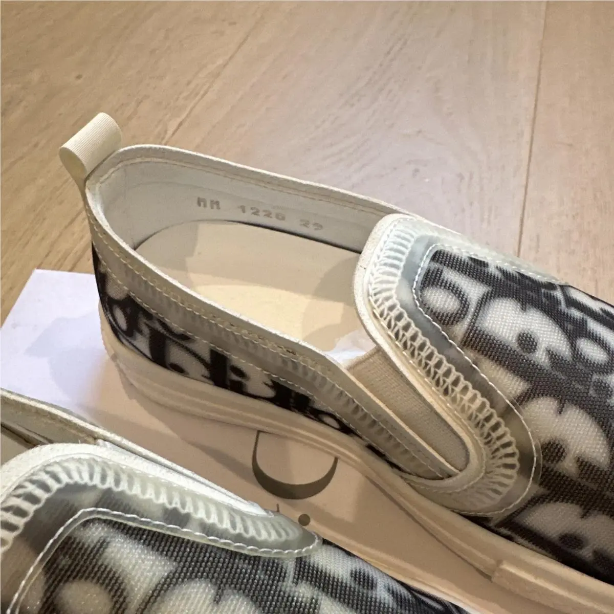 Dior shoes - White 3