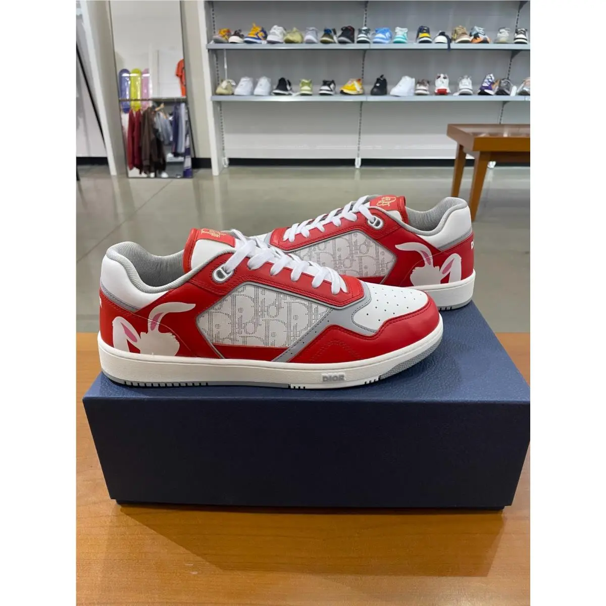 Dior B27 Erl Red White Size 46 Ships Fast
