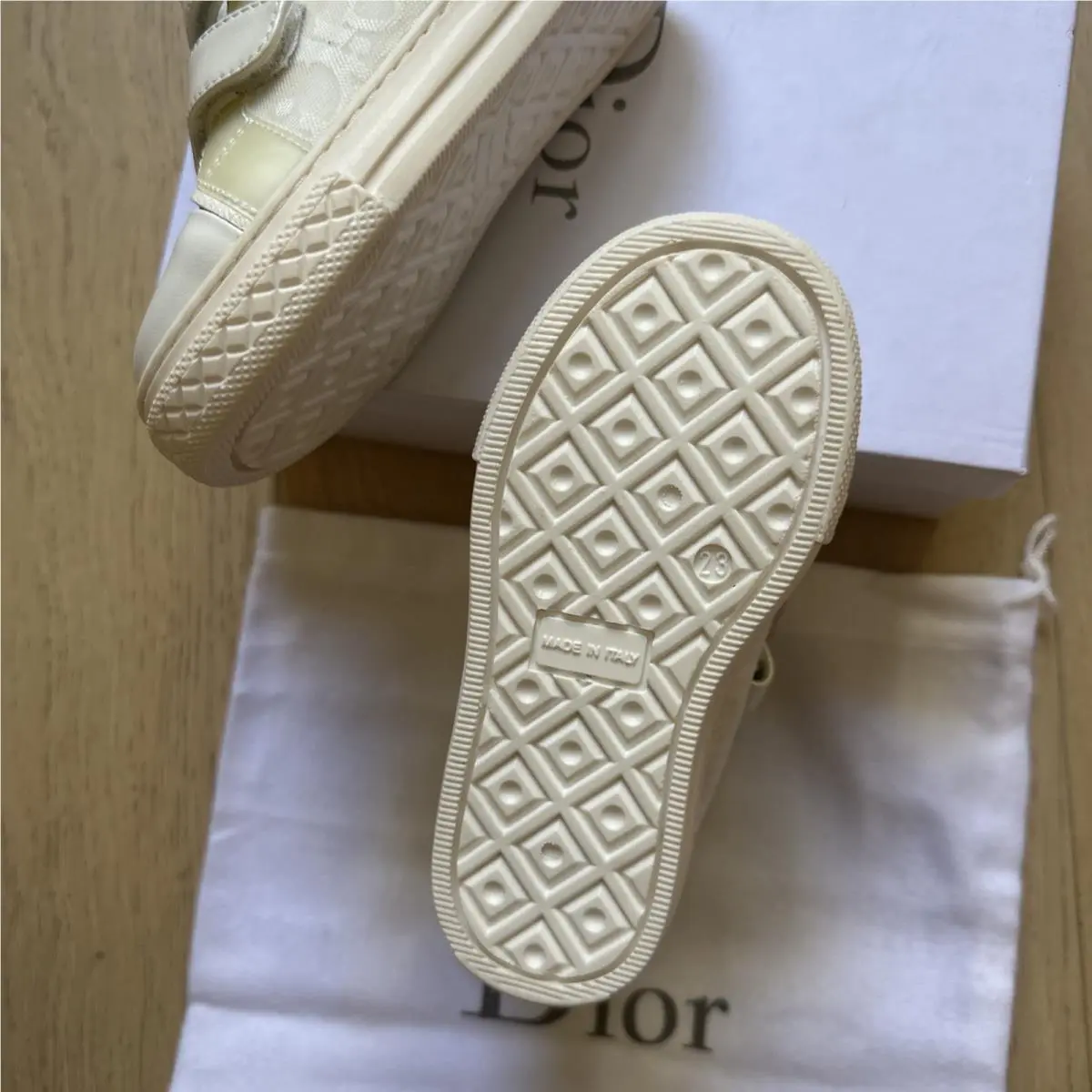 Dior shoes - White 4