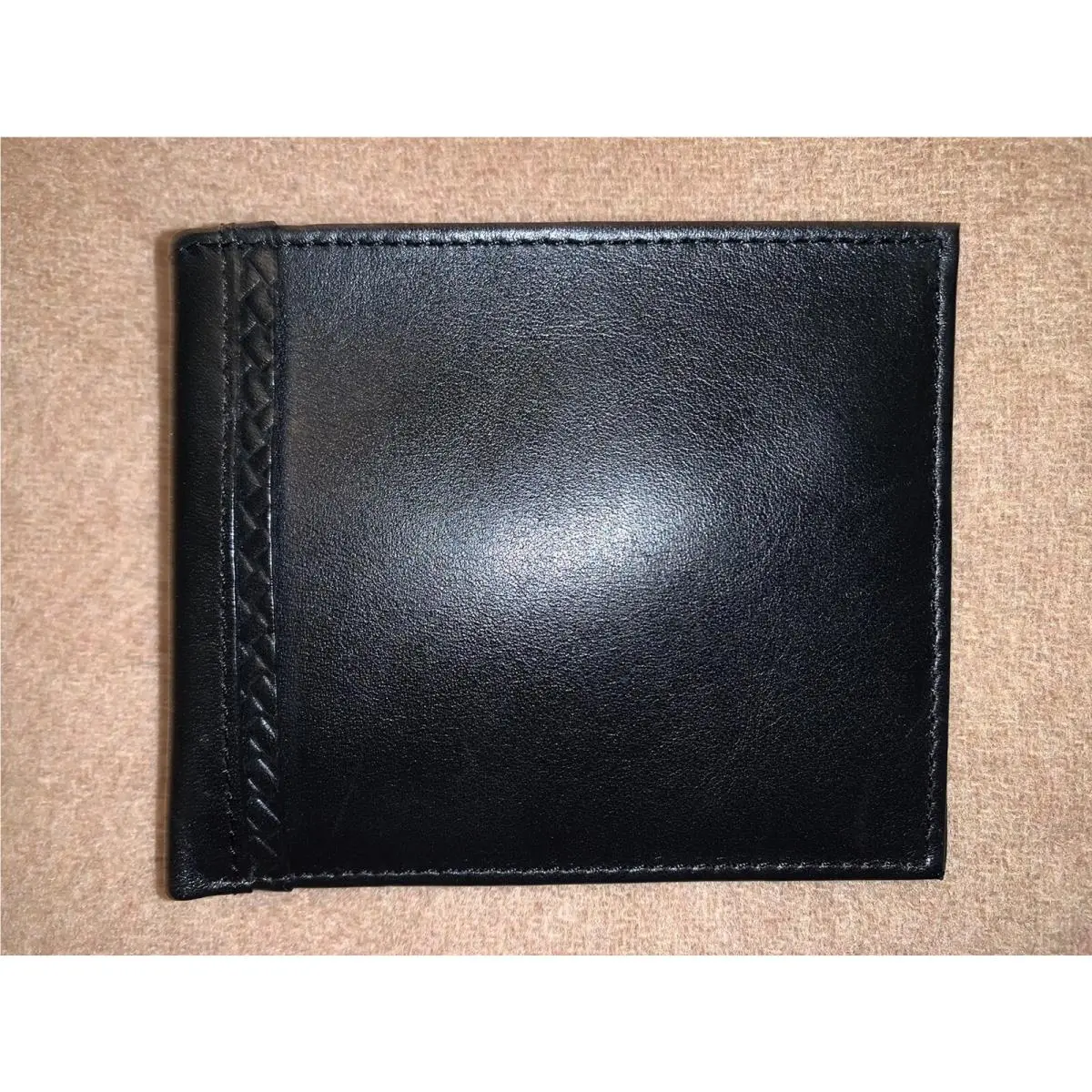 Tommy Bahama Sustainable Leather Billfold Wallet