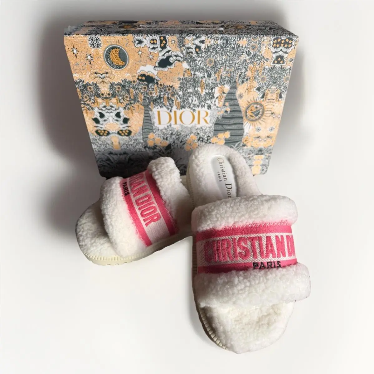 Christian Dior Dway Mouton Shearling Slides White Pink Sz 36 w Box US6