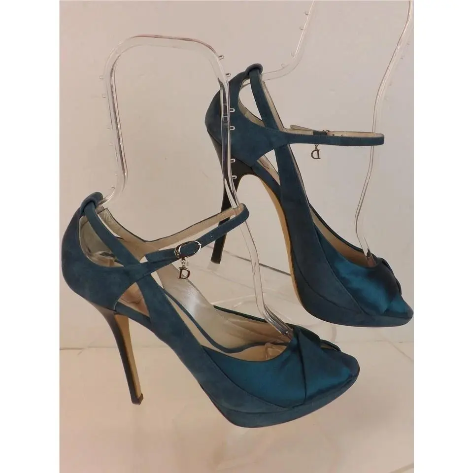 Dior shoes - Green (UPC: 163963000019) 1