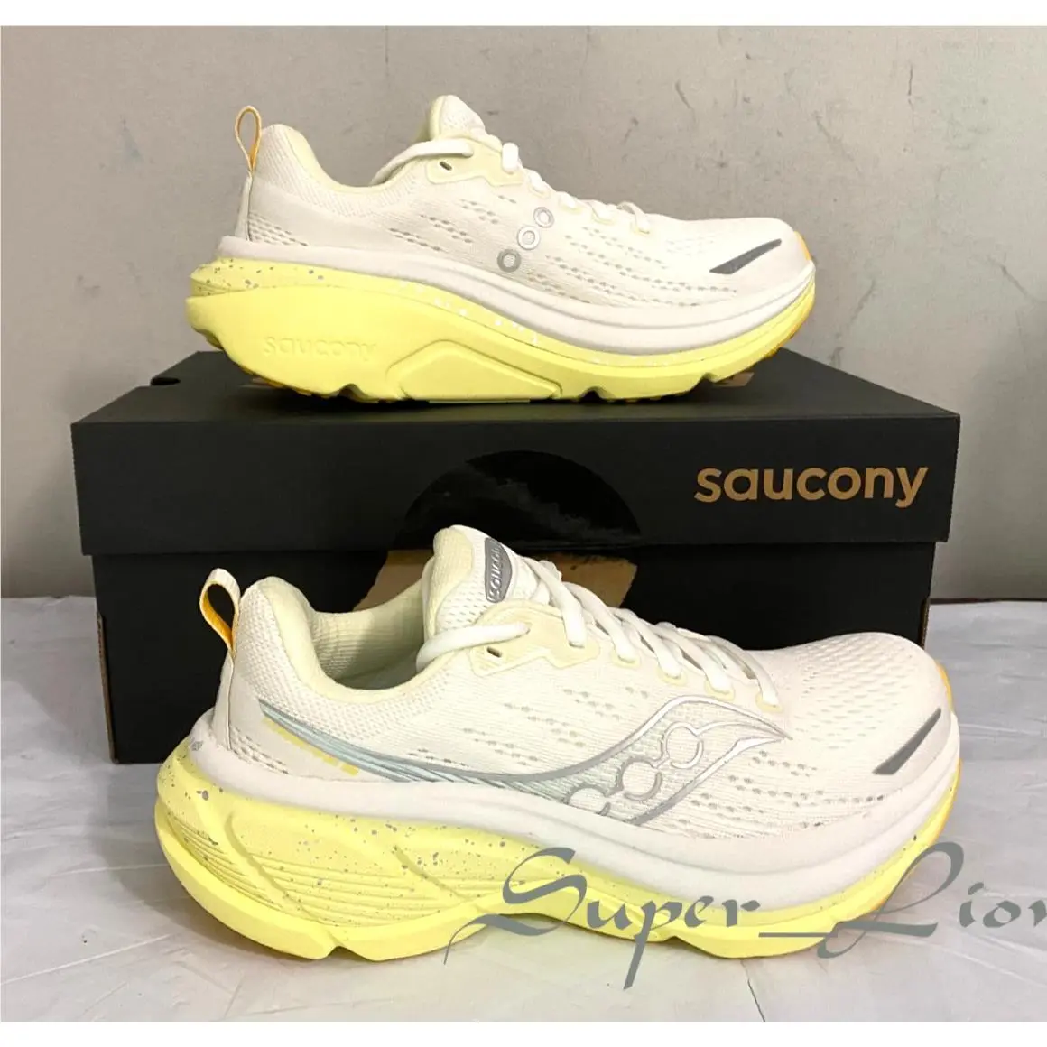 Saucony shoes - Saucony Hurricane 25 - Hurricane - Ivory 10