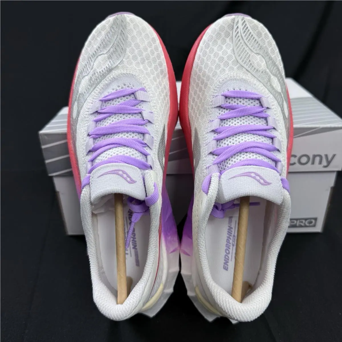 Saucony shoes - Saucony Endorphin PRO 4 - Endorphin PRO - S10939-340 - White 2