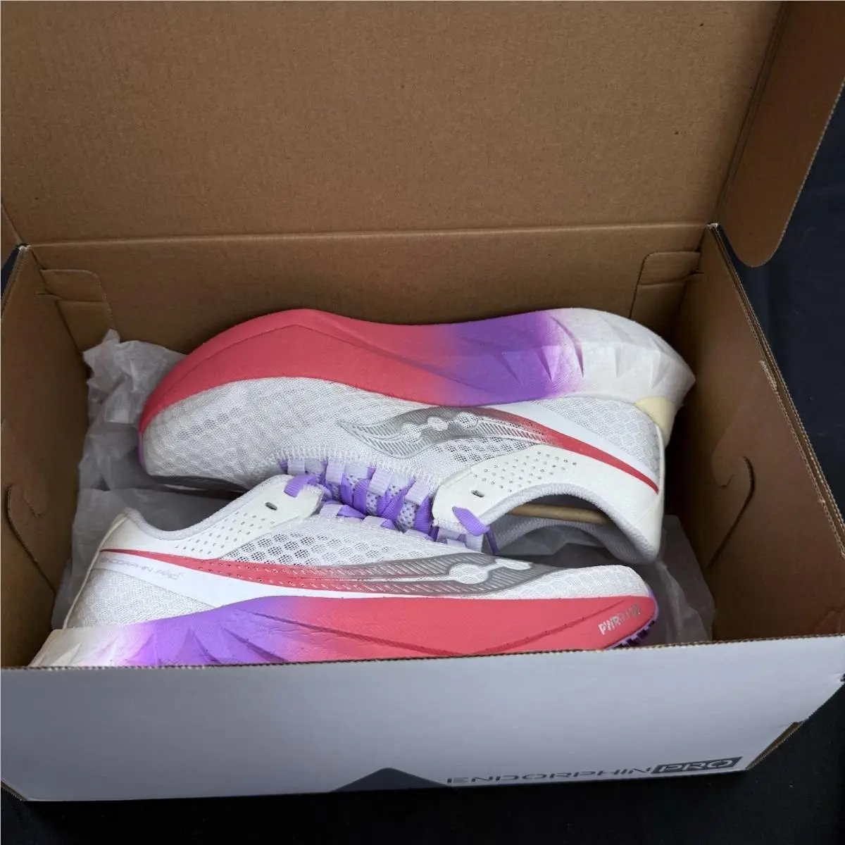 Saucony shoes - Saucony Endorphin PRO 4 - Endorphin PRO - S10939-340 - White 6