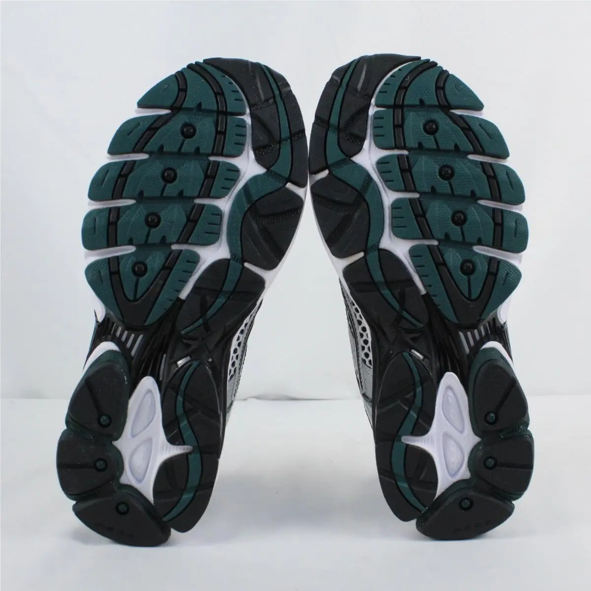 Saucony shoes - S7073956 - S70739-56 - White (UPC: 195021658351) 2