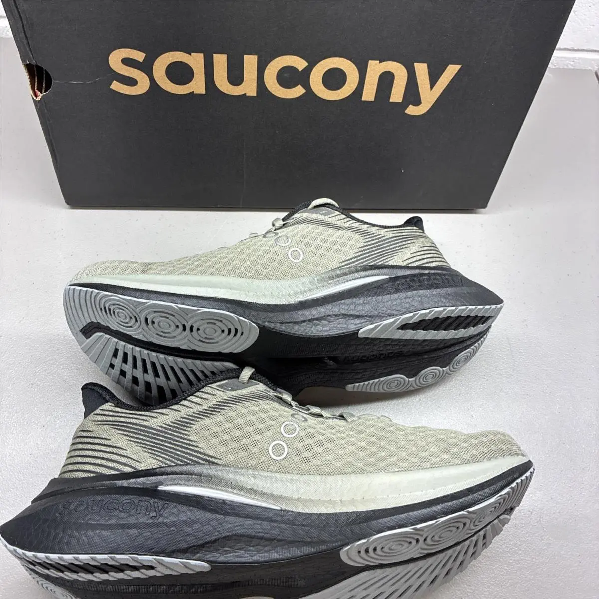 Saucony shoes - 10258824692008 - S21007-140 - Black (UPC: 0195021628637) 0