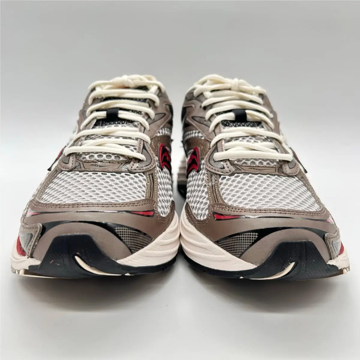 Saucony shoes - Brown 0