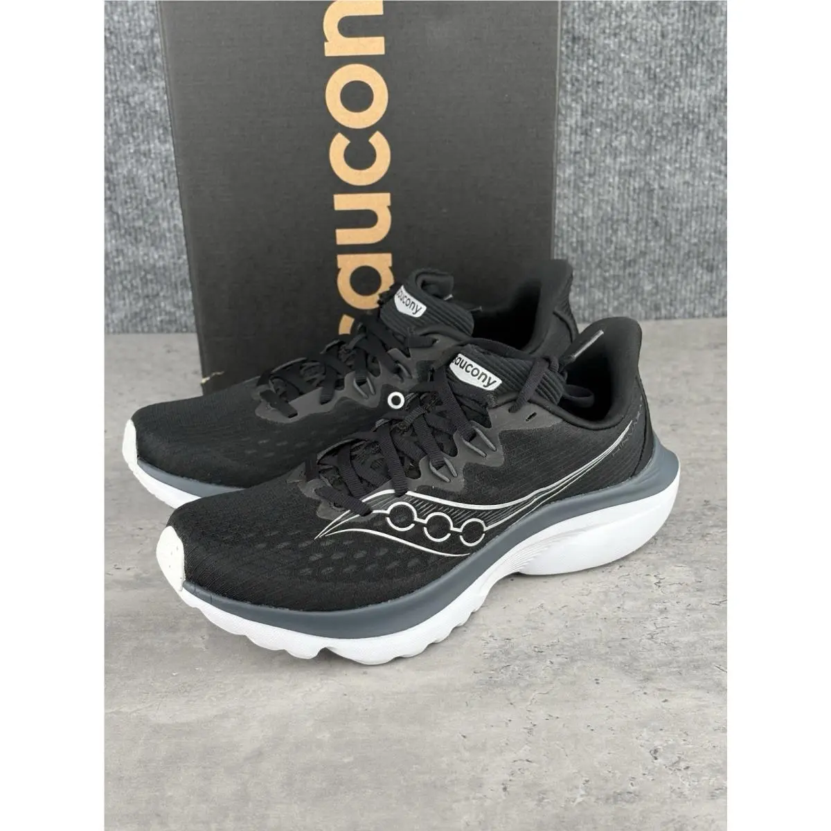 Saucony shoes - Saucony Kinvara 16 - Kinvara - Black 0