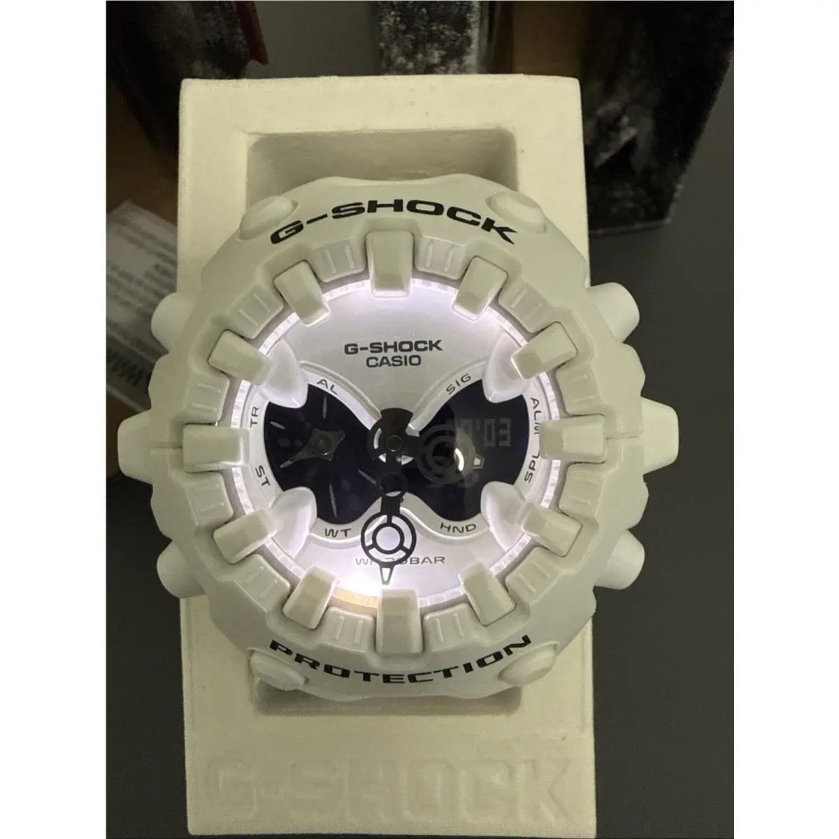 G-shock GAV01-7A GA-V01 Cool Eyes Analog Digital Watch White by Casio