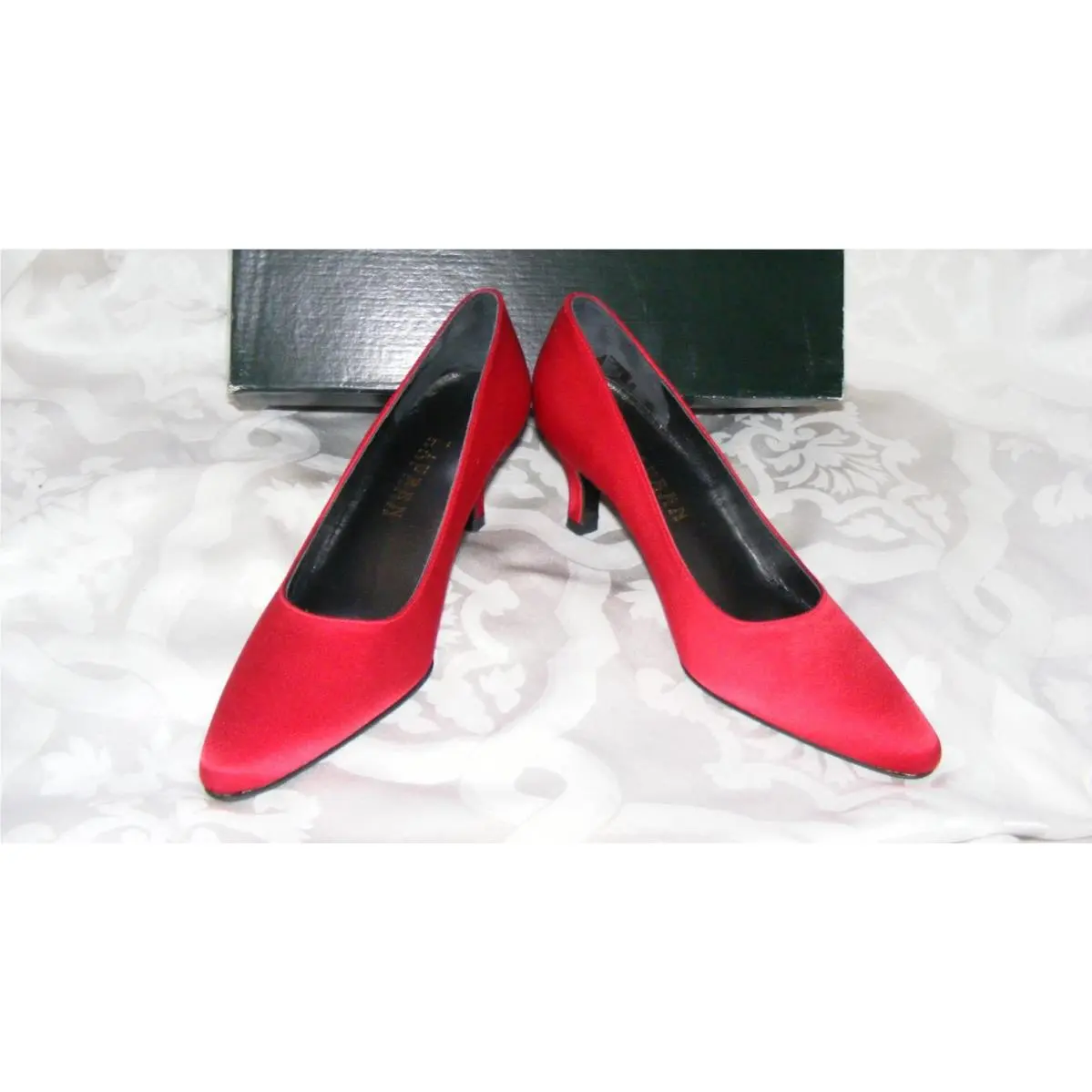 Ralph Lauren Pumps Red Satin Heels Maria Pumps Shoes Size 5.5 Box Top Missing