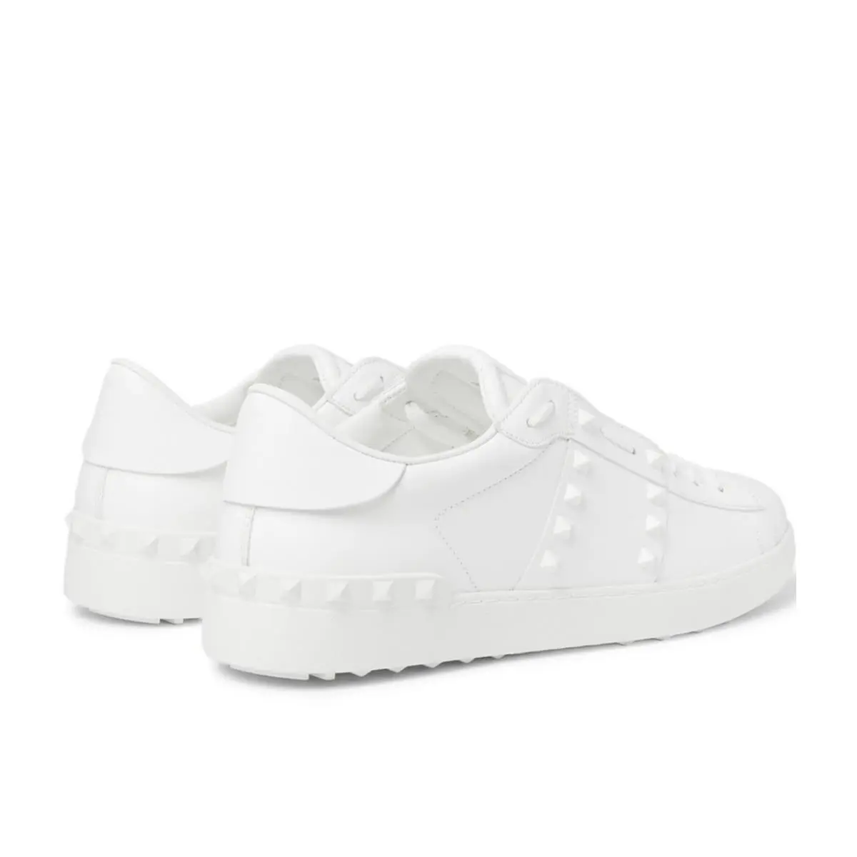 Valentino Garavani Men`s White Rockstud Low-top Sneakers Shoes Size US 11/EU 44