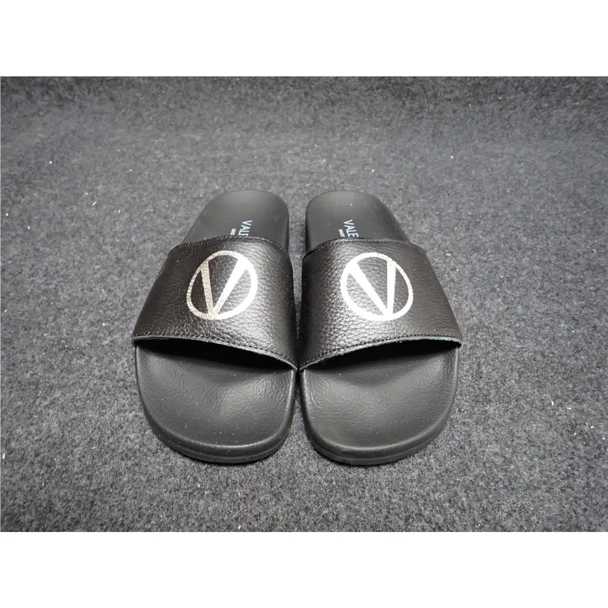 Women`s Valentino Miranda Italian Leather Side Sandals US9 Black SS33