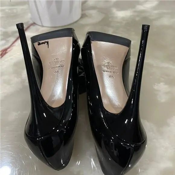 Valentino shoes - Black 10