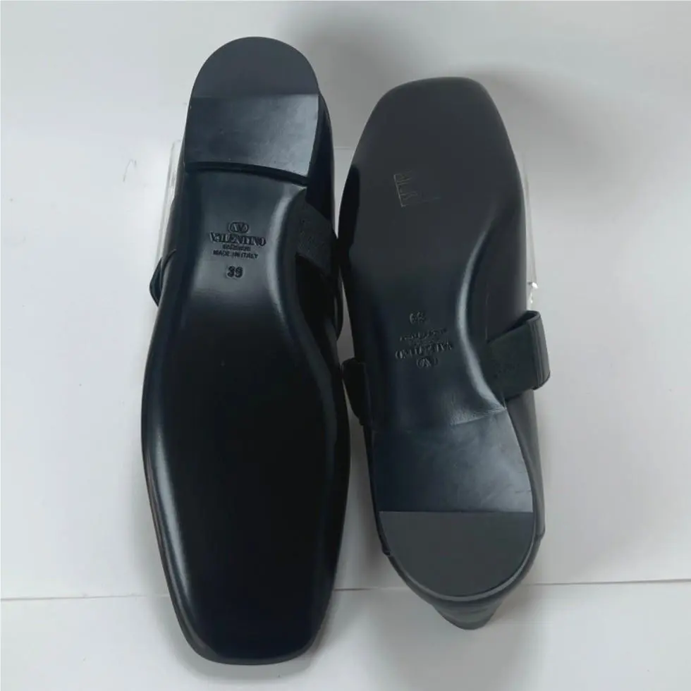 Valentino shoes - Valentino Garavani - Garavani - Black 4