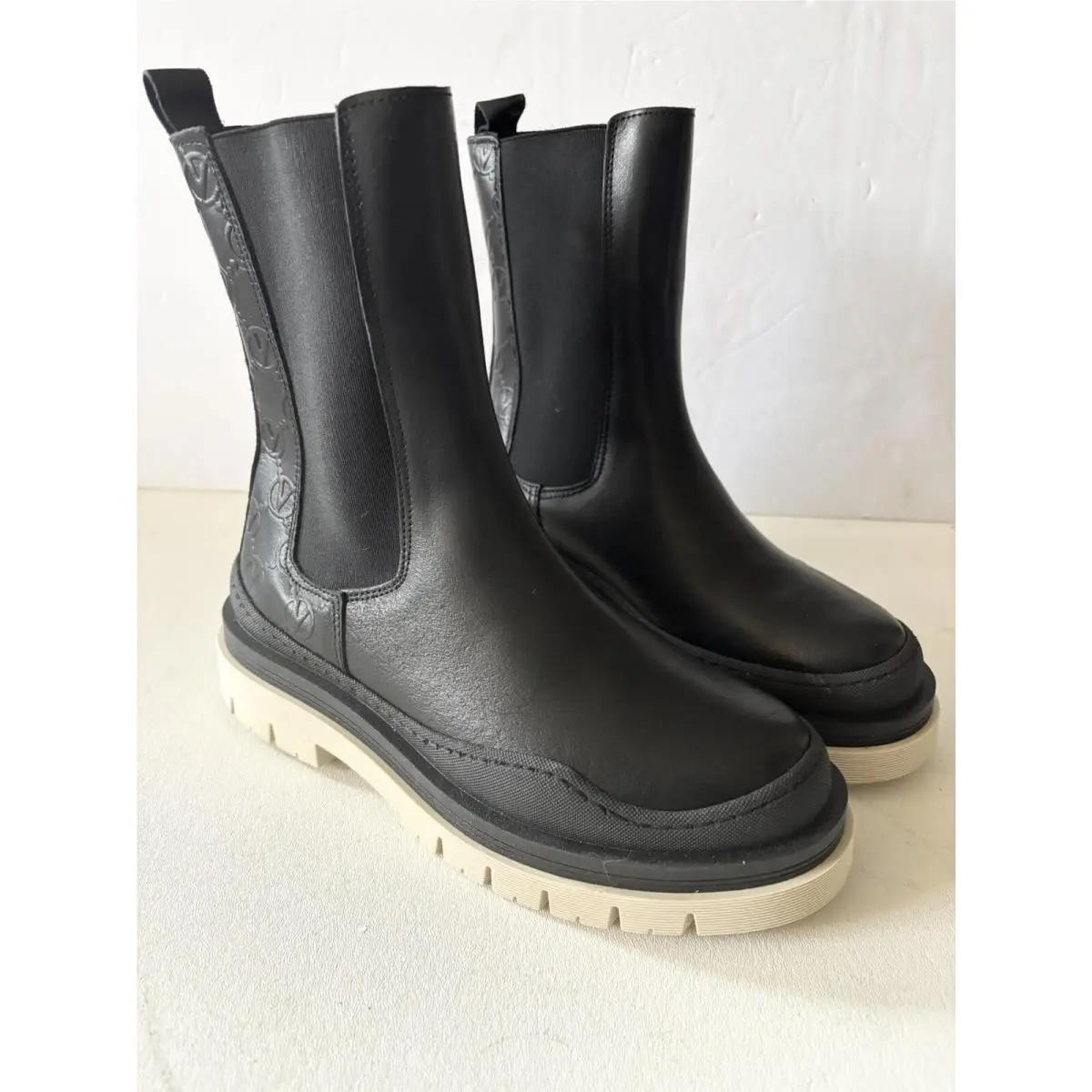 Valentino shoes - Chelsea - Chelsea - Black (UPC: 8059593092376) 0