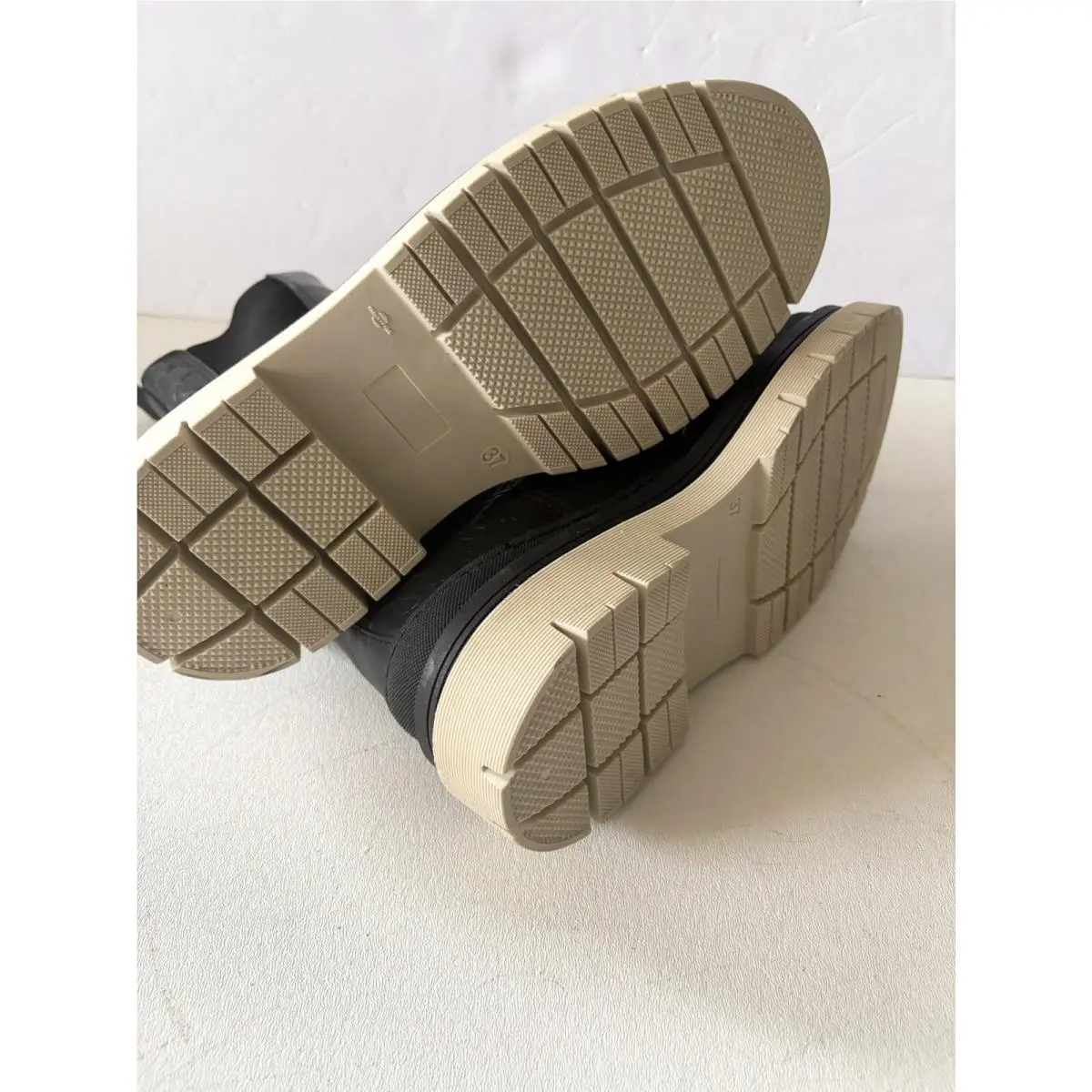 Valentino shoes - Chelsea - Chelsea - Black (UPC: 8059593092376) 4