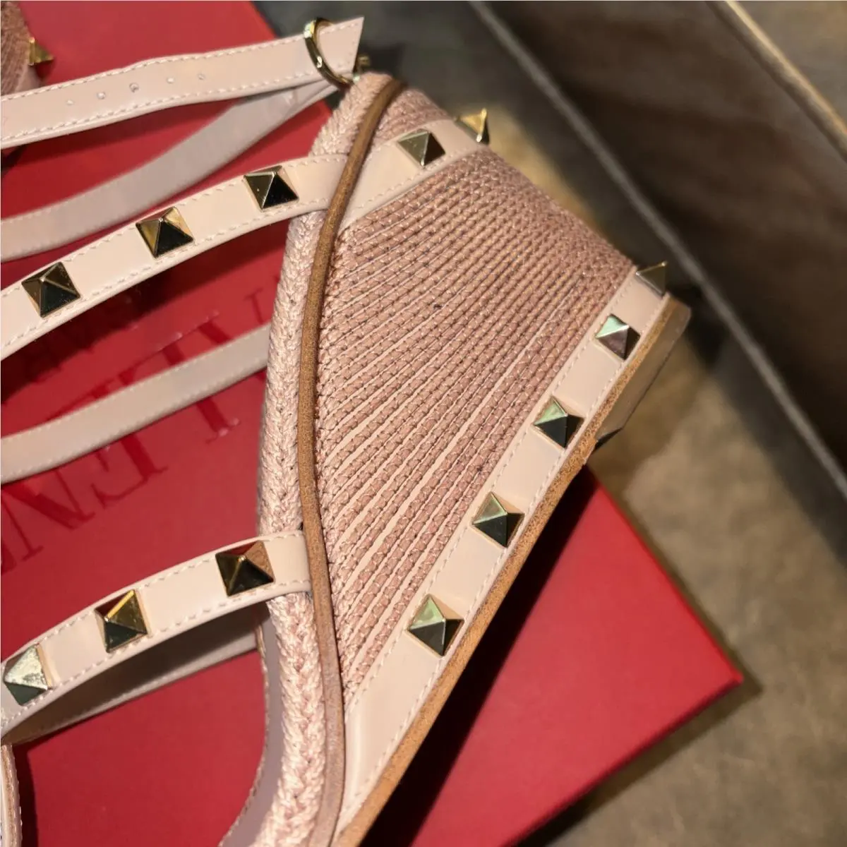 Valentino shoes - Valentino Garavani Rockstud - Garavani Rockstud - Beige 0
