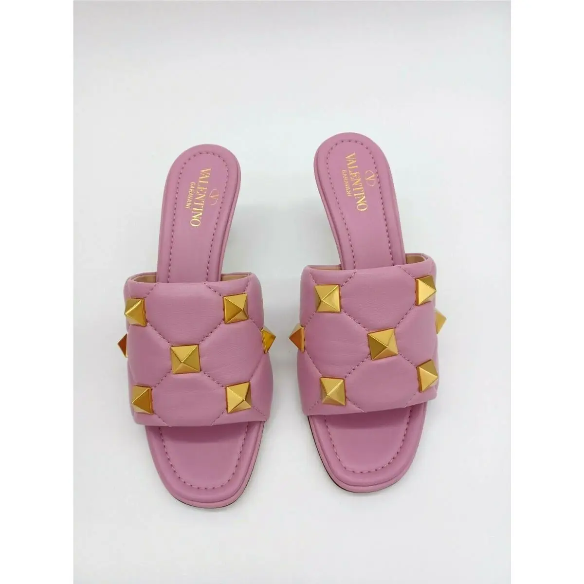 Valentino shoes - Valentino Garavani - Garavani - 8052466487101 - Pink 1