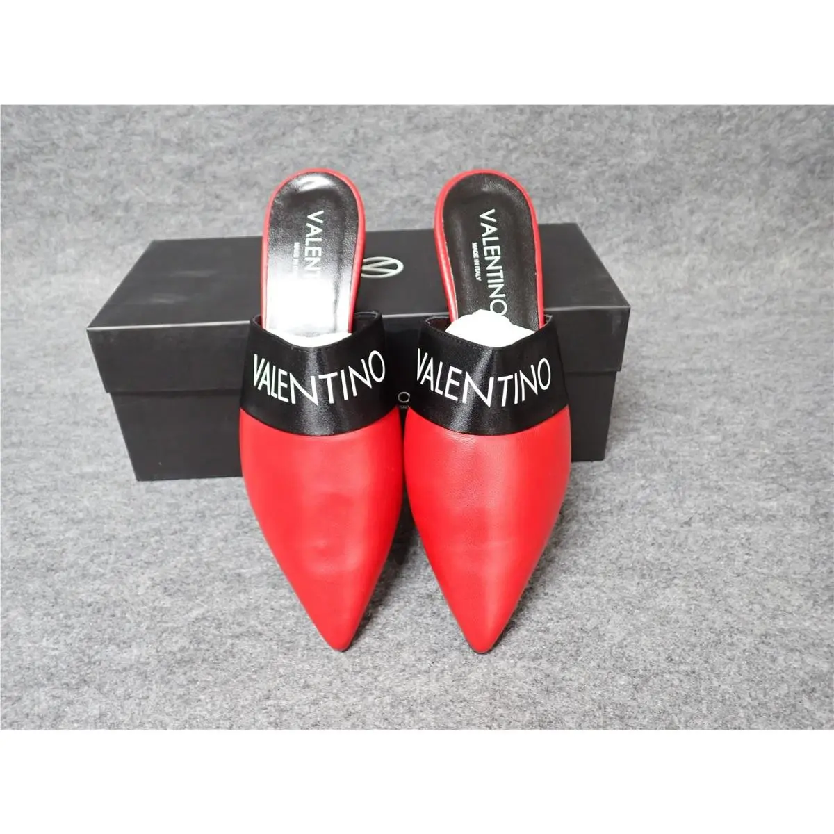 Valentino Giglio Italian Leather Logo Mules Red/black Women`s Size 7 SS31